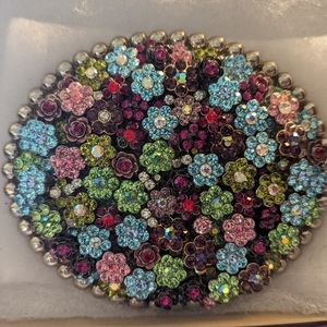 Women's Large Swarovski Crystal Flower Buckle
